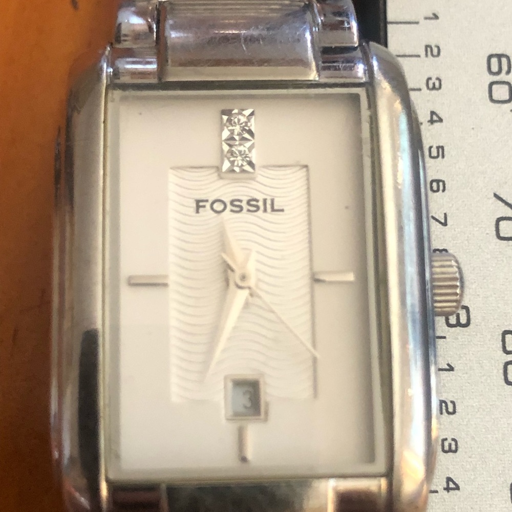 Fossil Watch Good Working Condition - image 1